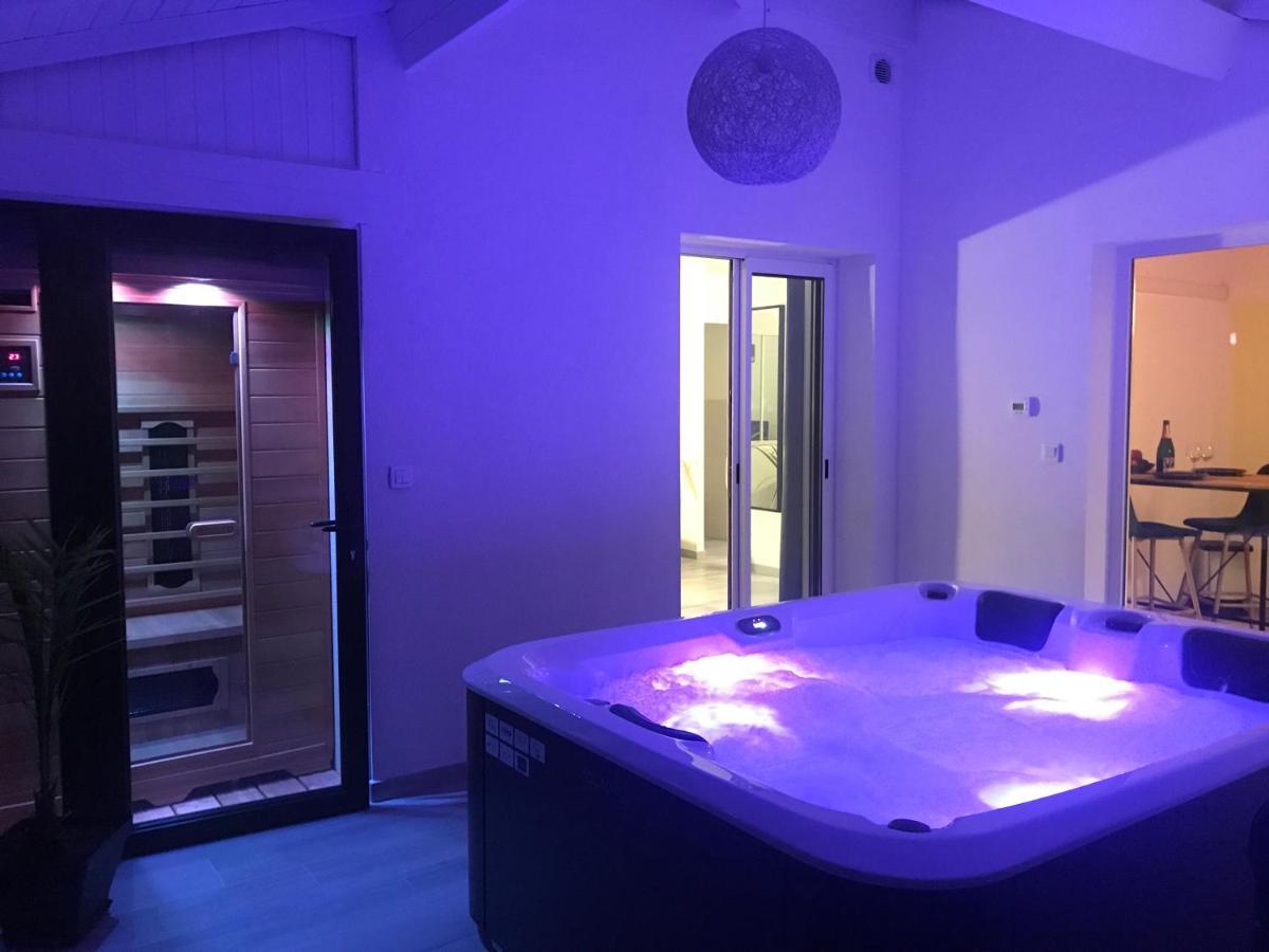 Kiko & Sauna Privatifs Proche Sarlat